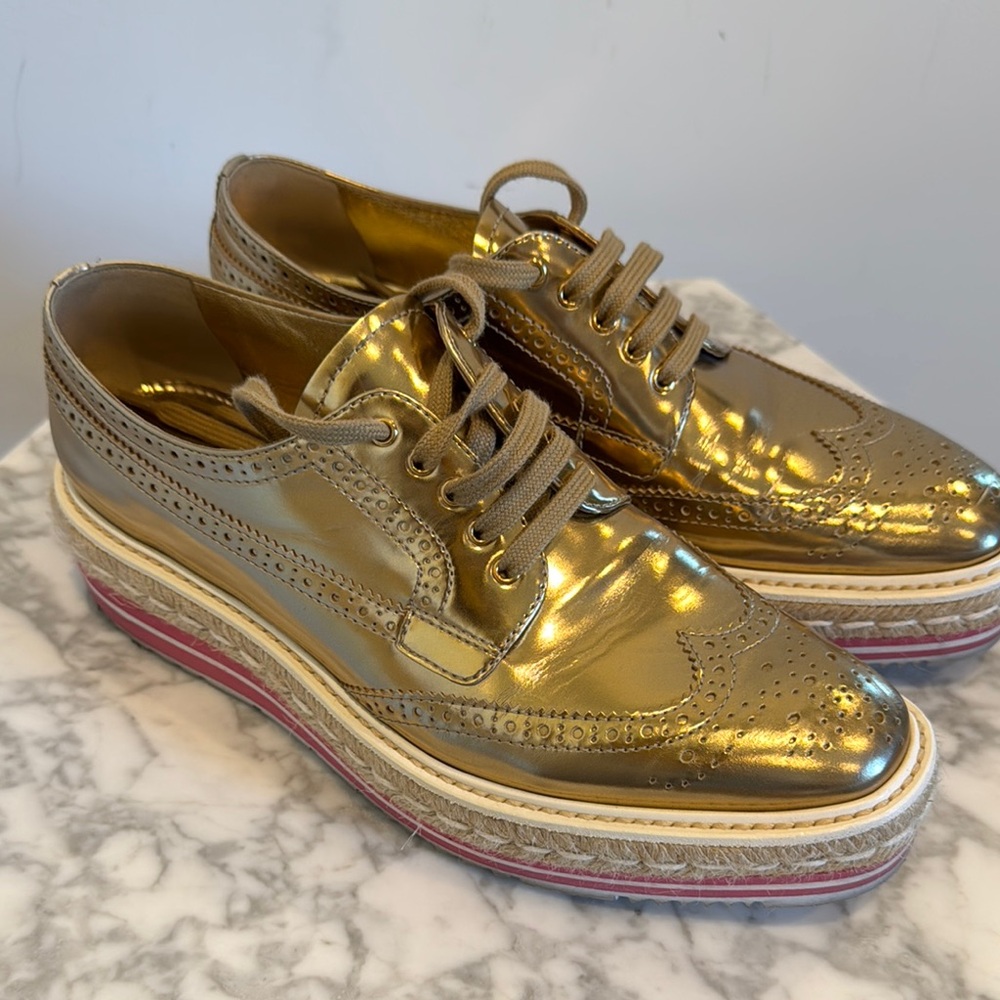 Gold Metallic Women’s  Brogue Platform Shoes